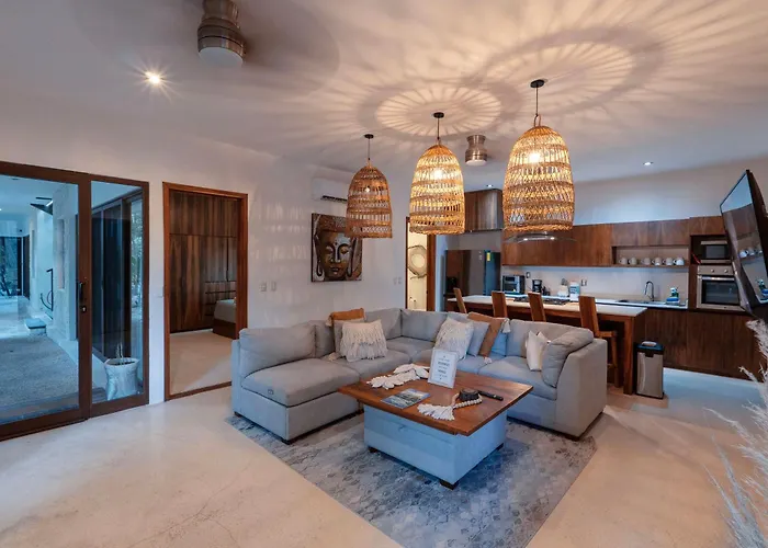 Amar Apartment *
